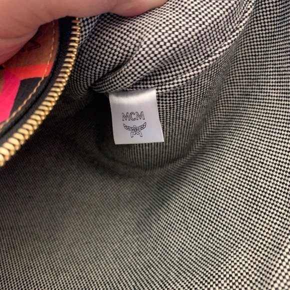 MCM Clutch pouch - Picture 6 of 7